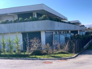 apartment 4 Rooms for sale on MAXILLY SUR LEMAN (74500)