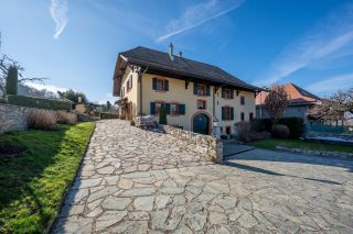 house 11 Rooms for sale on MAXILLY SUR LEMAN (74500)