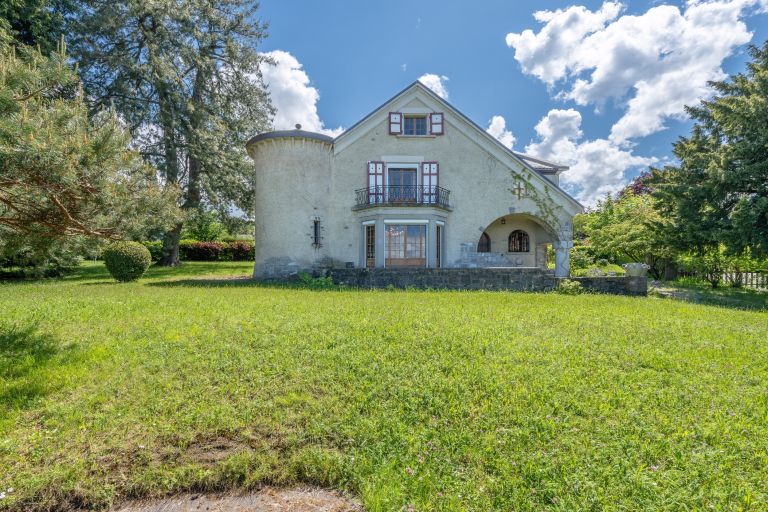 maison 6 Pièces en vente sur NEUVECELLE (74500)