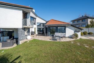 house 6 Rooms for sale on VETRAZ MONTHOUX (74100)