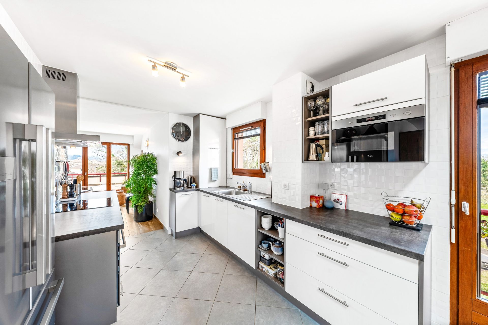 apartment 5 Rooms for sale on AMPHION LES BAINS (74500)
