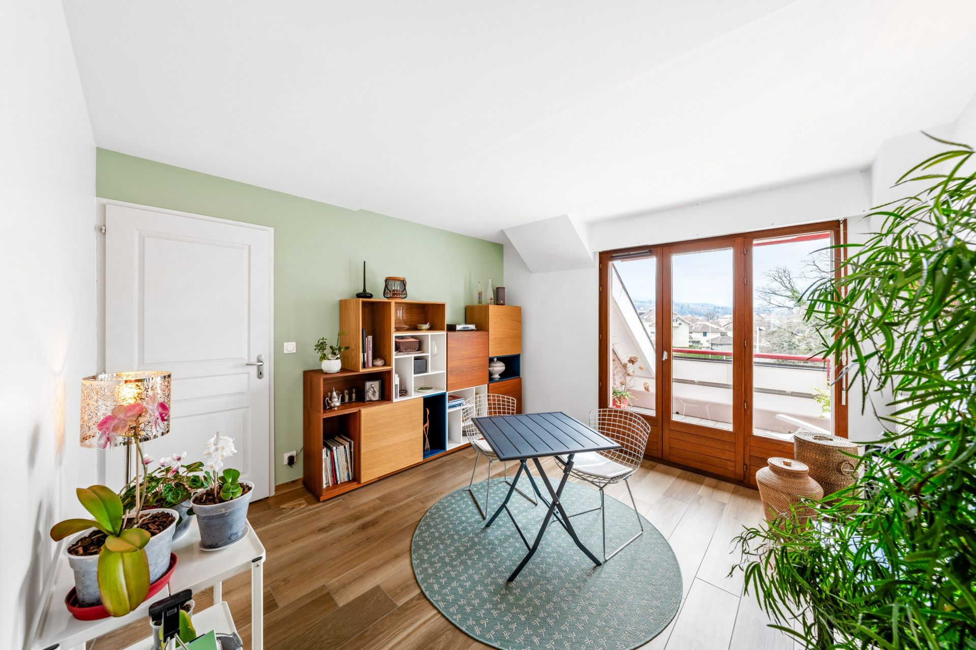 apartment 5 Rooms for sale on AMPHION LES BAINS (74500)
