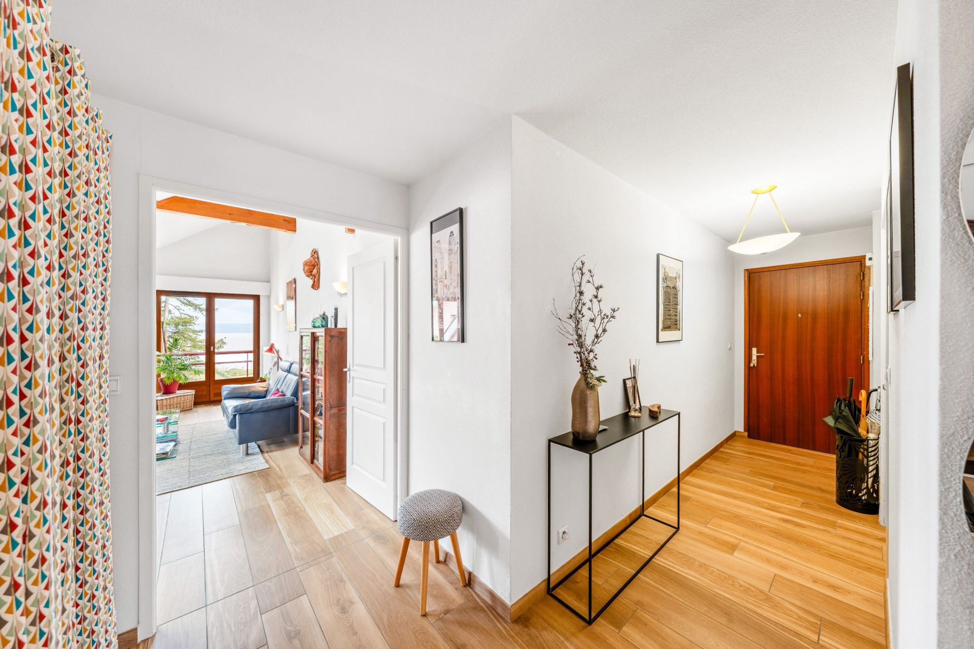 apartment 5 Rooms for sale on AMPHION LES BAINS (74500)