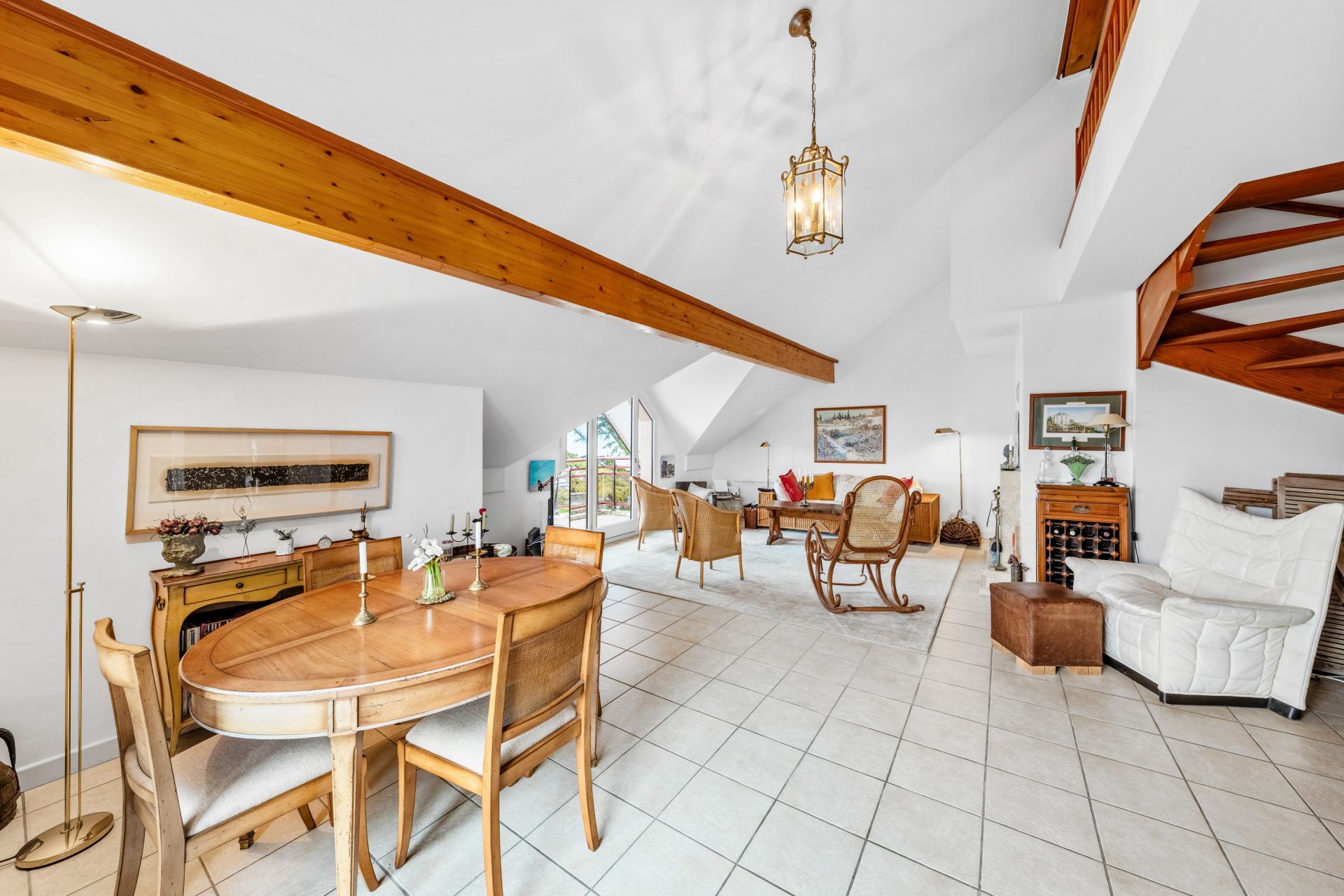 apartment 4 Rooms for sale on PUBLIER (74500)