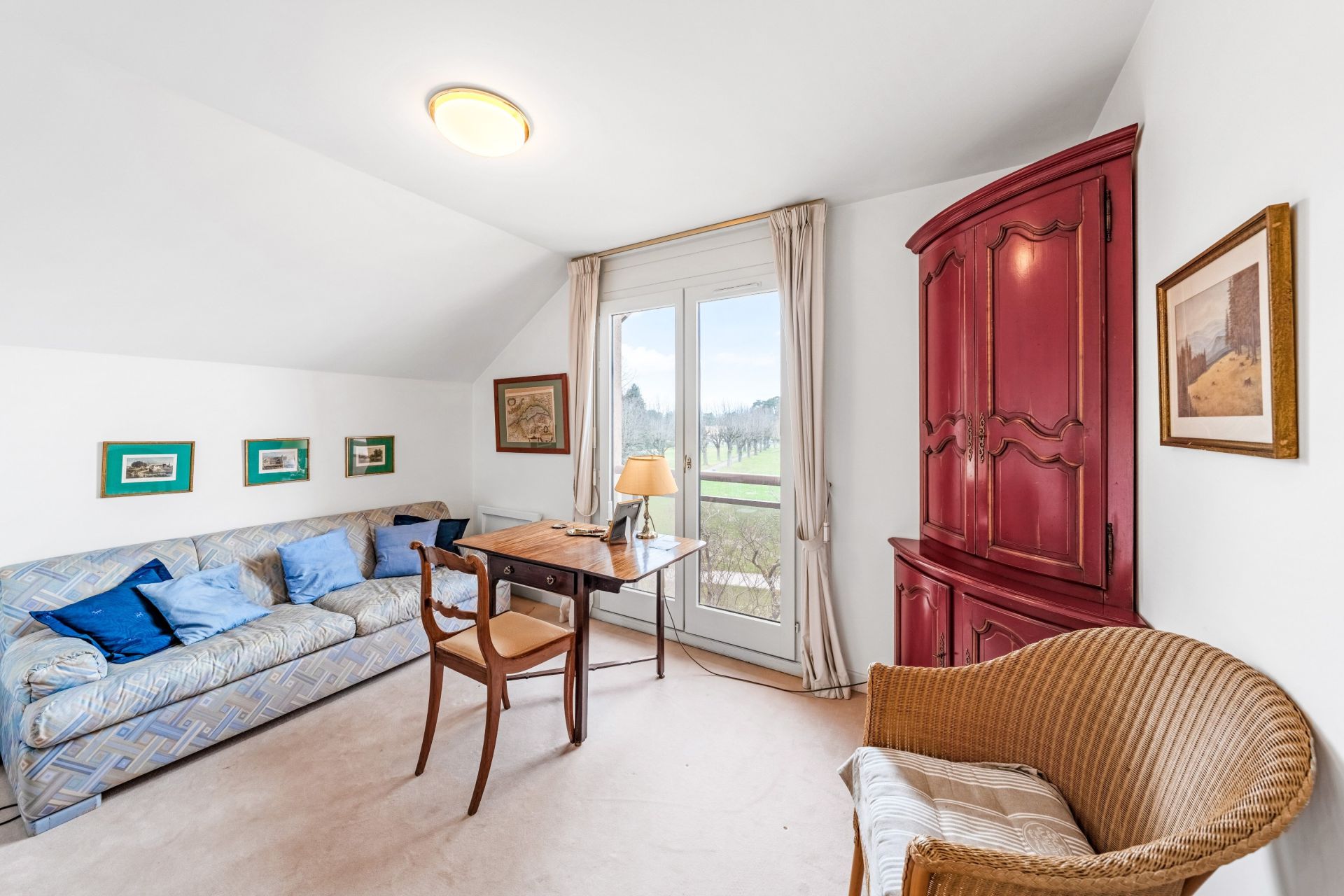 apartment 4 Rooms for sale on PUBLIER (74500)