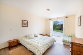 house 8 Rooms for sale on CHENS SUR LEMAN (74140)