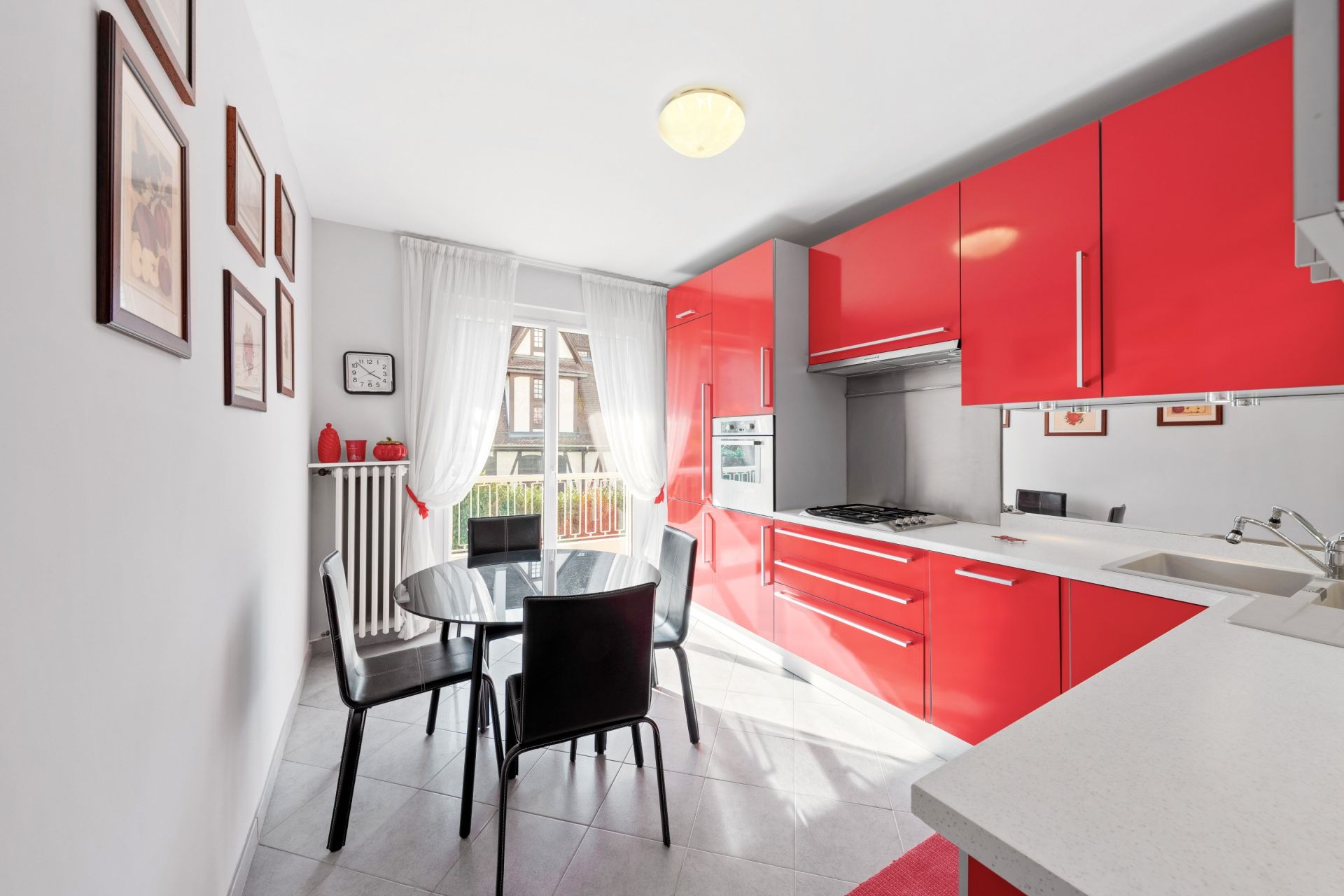apartment 3 Rooms for sale on EVIAN LES BAINS (74500)