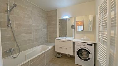 appartement 4 Pièces en vente sur AMPHION LES BAINS (74500)