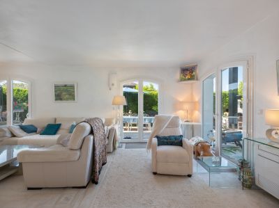 Vente Maison Ville-la-Grand 6 Pièces 180 m²