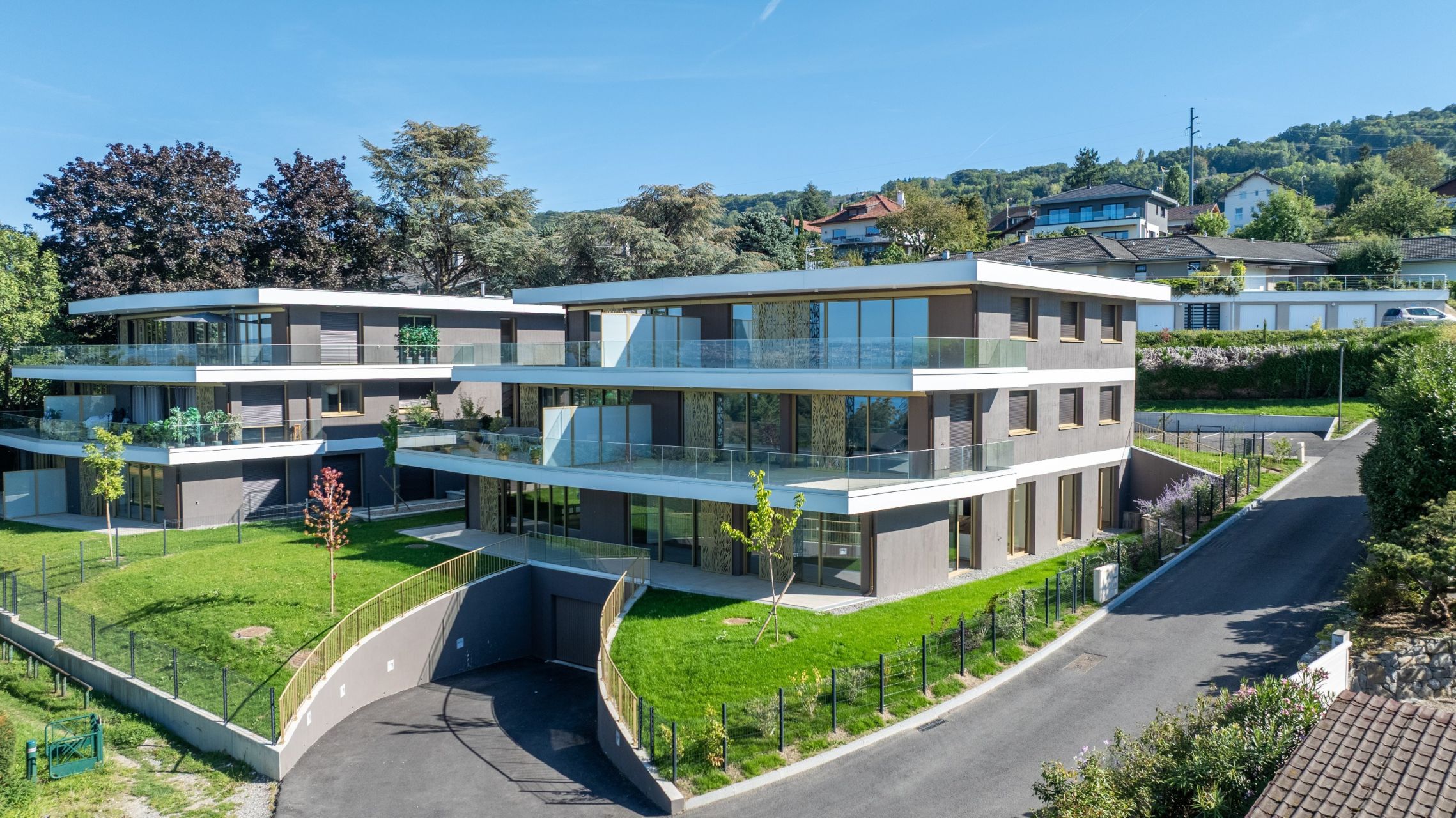 apartment 6 Rooms for sale on EVIAN LES BAINS (74500)