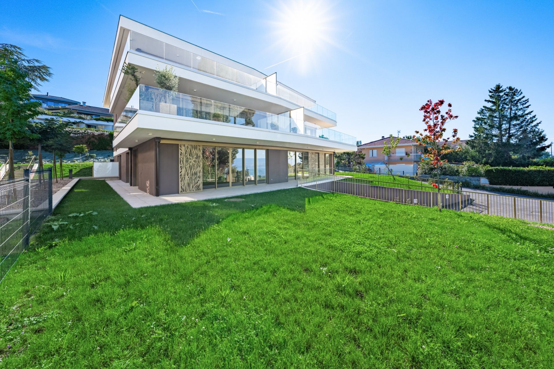 apartment 6 Rooms for sale on EVIAN LES BAINS (74500)