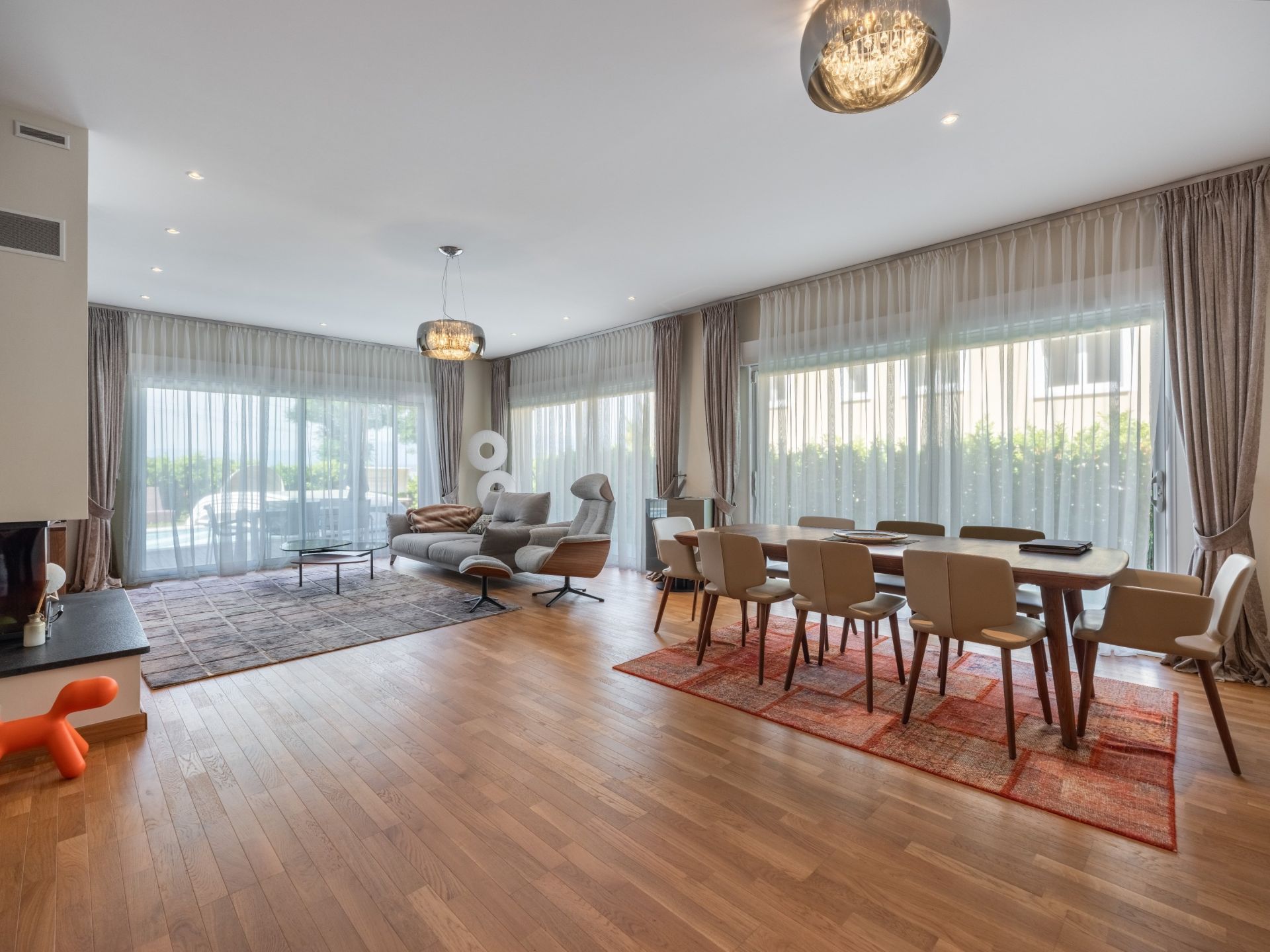 maison 9 Pièces en vente sur CHENS SUR LEMAN (74140)