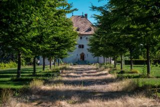 château 19 Pièces en vente sur LULLY (74890)