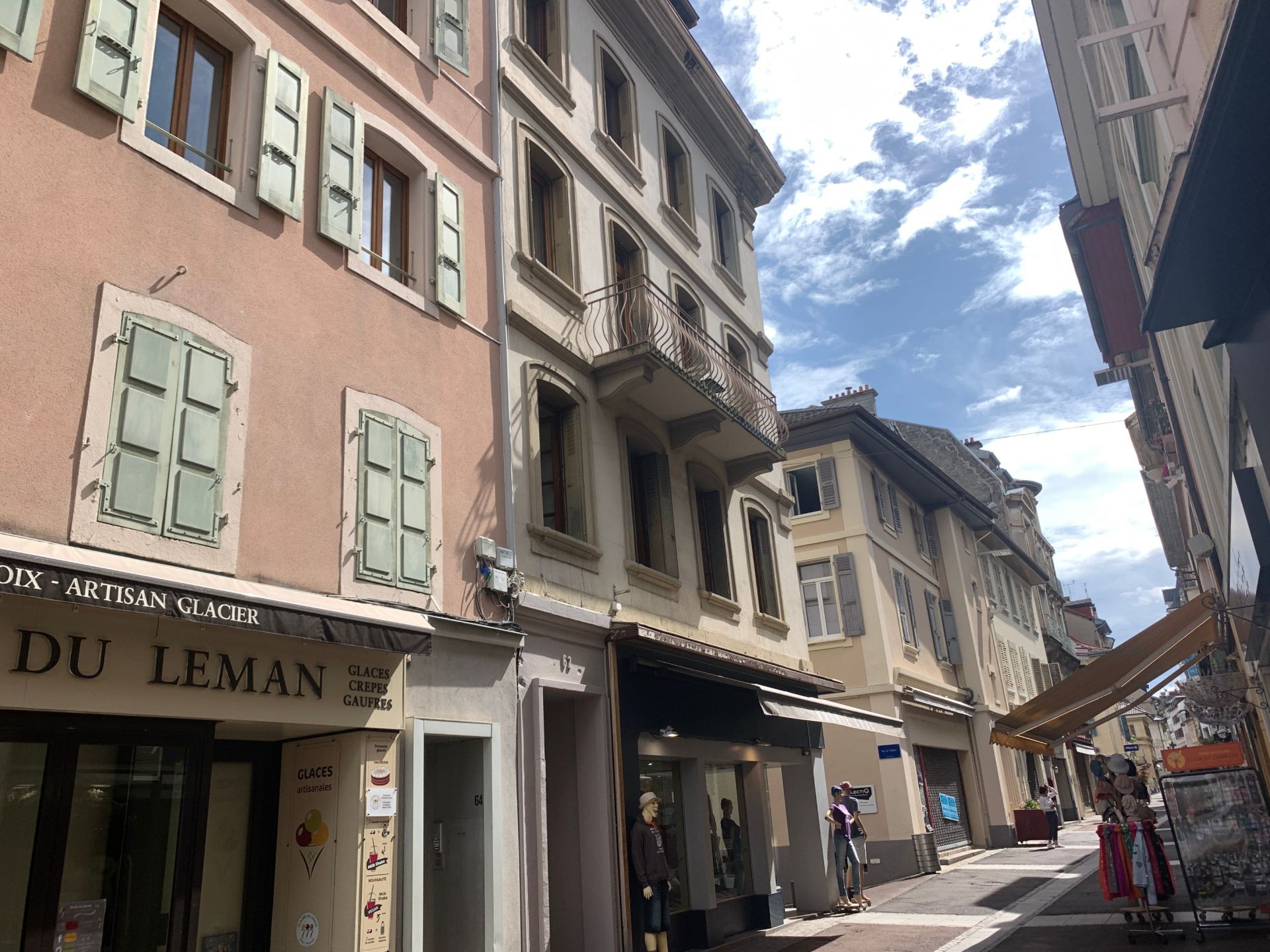 apartment 3 Rooms for sale on EVIAN LES BAINS (74500)