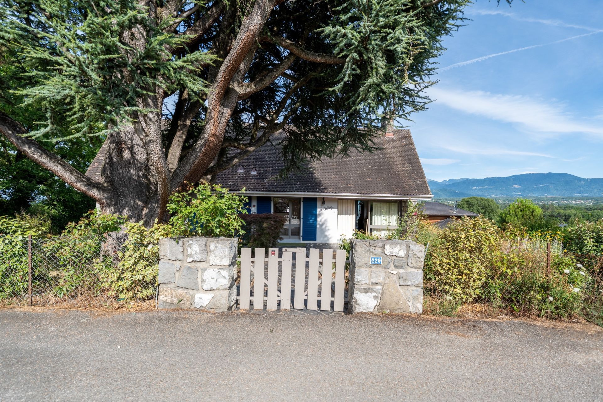 maison 10 Pièces en vente sur EXCENEVEX (74140)