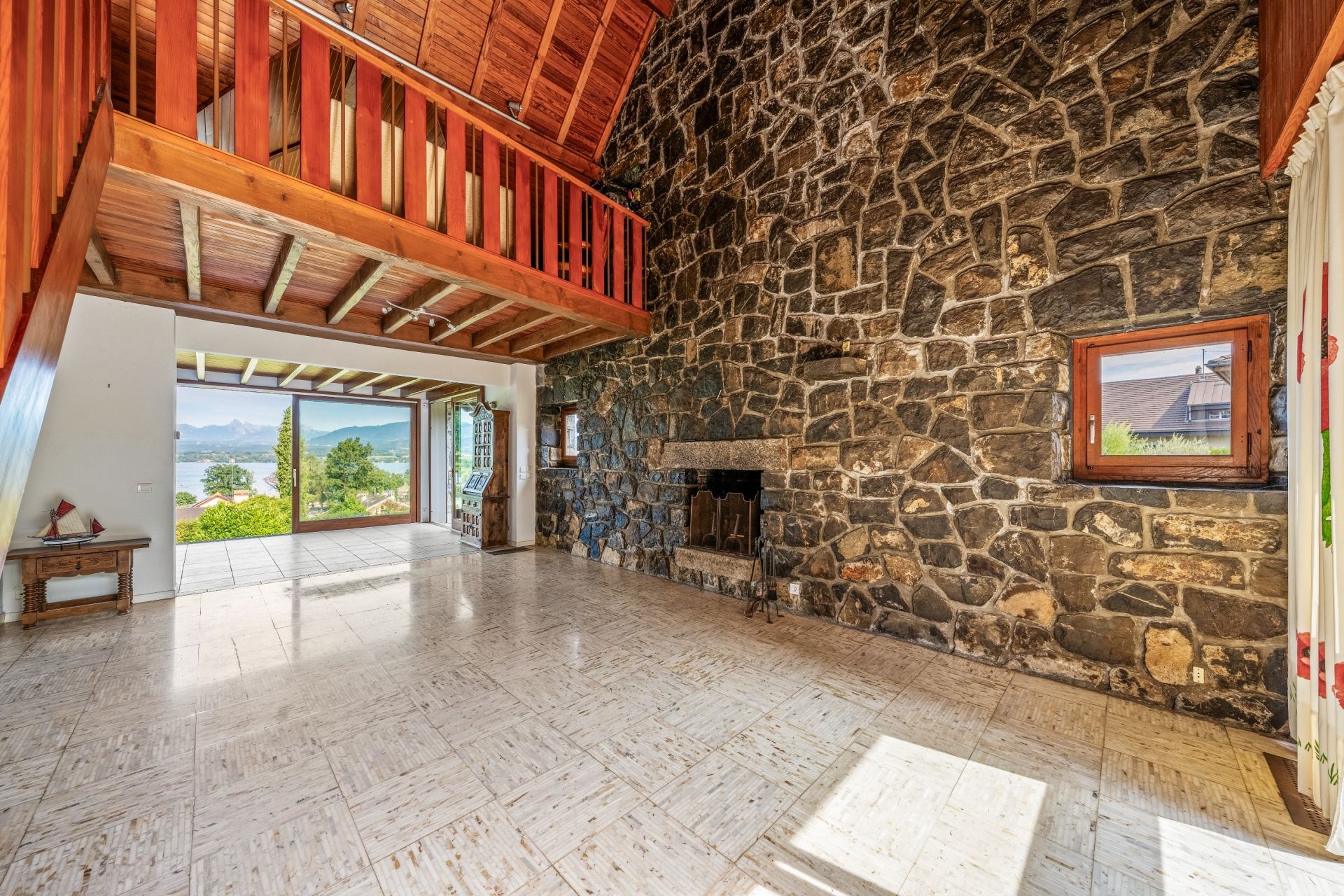 maison 10 Pièces en vente sur EXCENEVEX (74140)