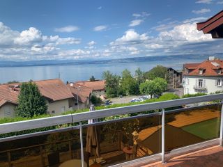 house 8 Rooms for sale on EVIAN LES BAINS (74500)