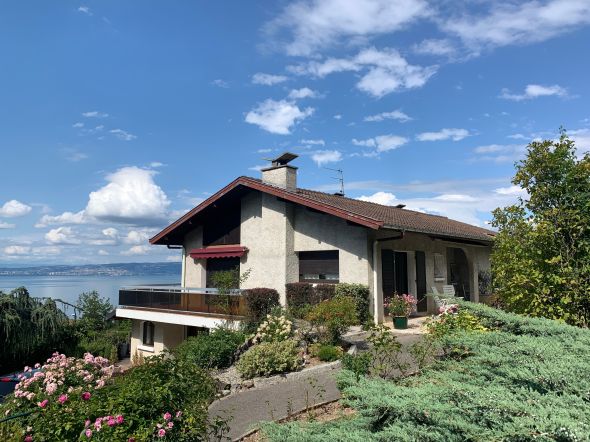 Vente Maison Évian-les-Bains 8 Pièces 243 m²