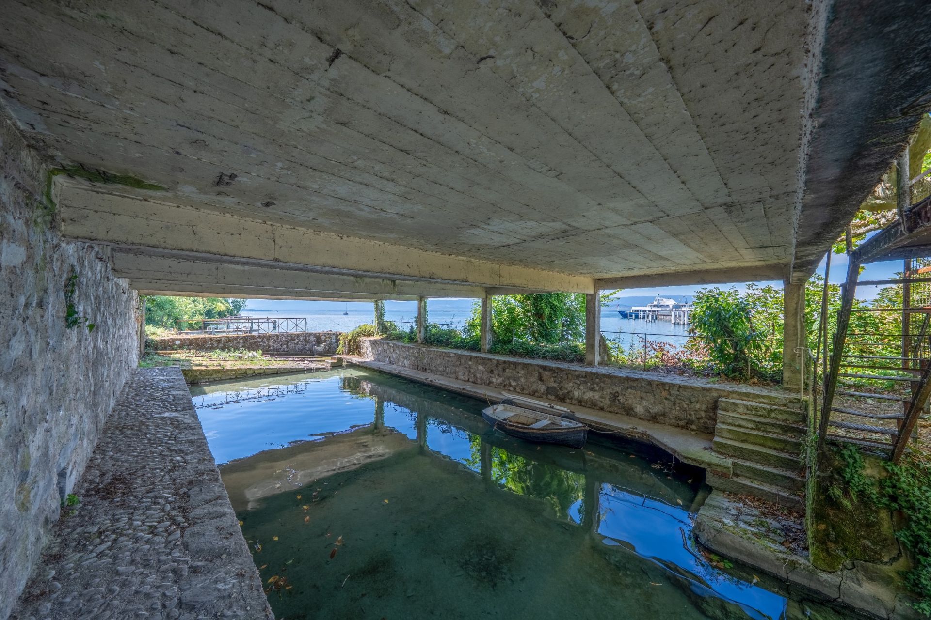 maison 18 Pièces en vente sur THONON LES BAINS (74200)