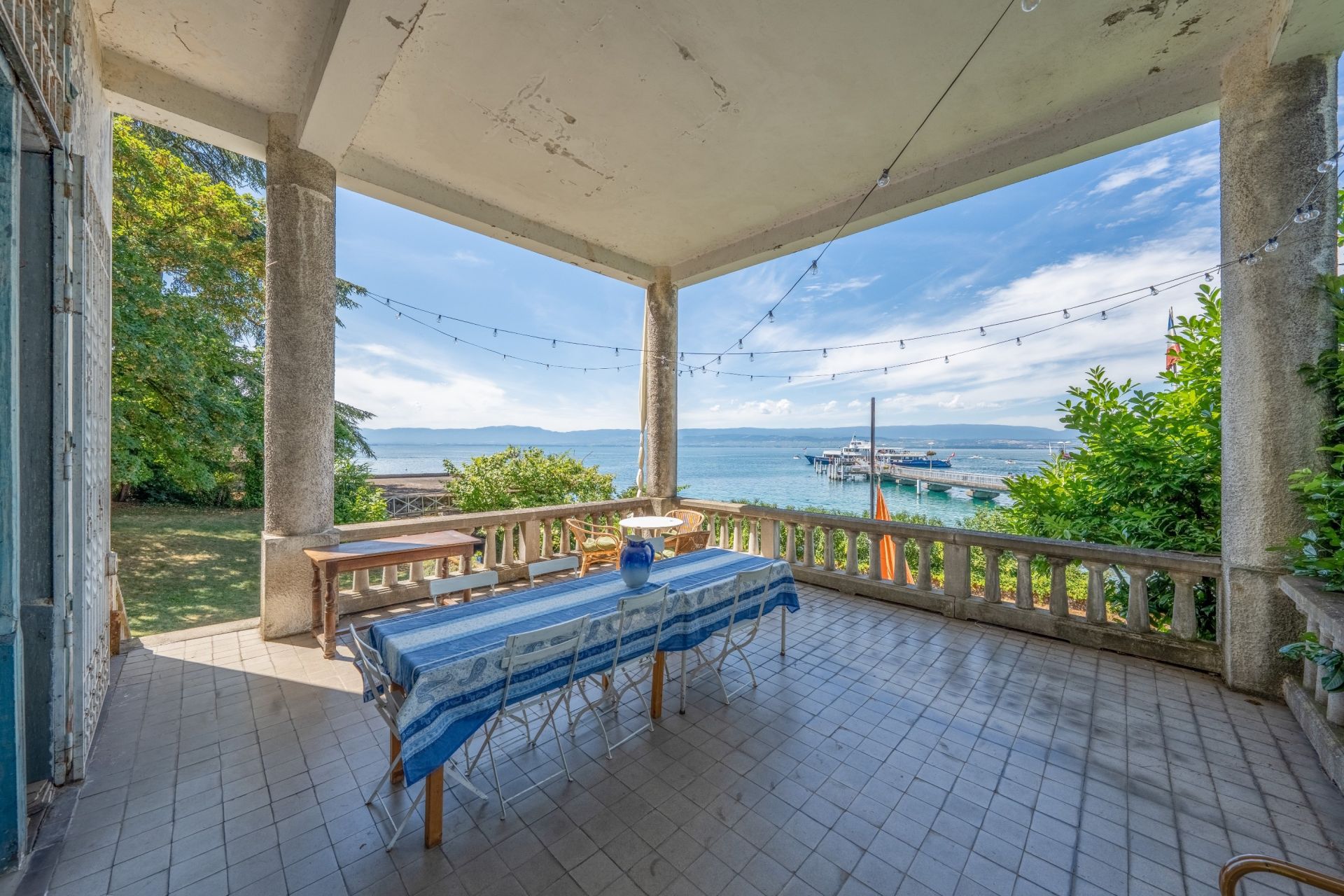 maison 18 Pièces en vente sur THONON LES BAINS (74200)