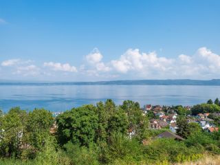 apartment 4 Rooms for sale on NEUVECELLE (74500)