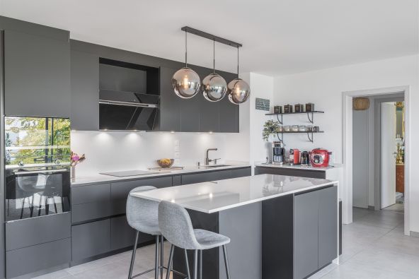 Sale Apartment Évian-les-Bains 4 Rooms 117 m²