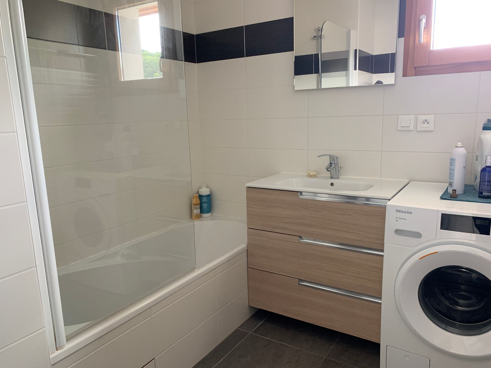 appartement 4 Pièces en vente sur AMPHION LES BAINS (74500)