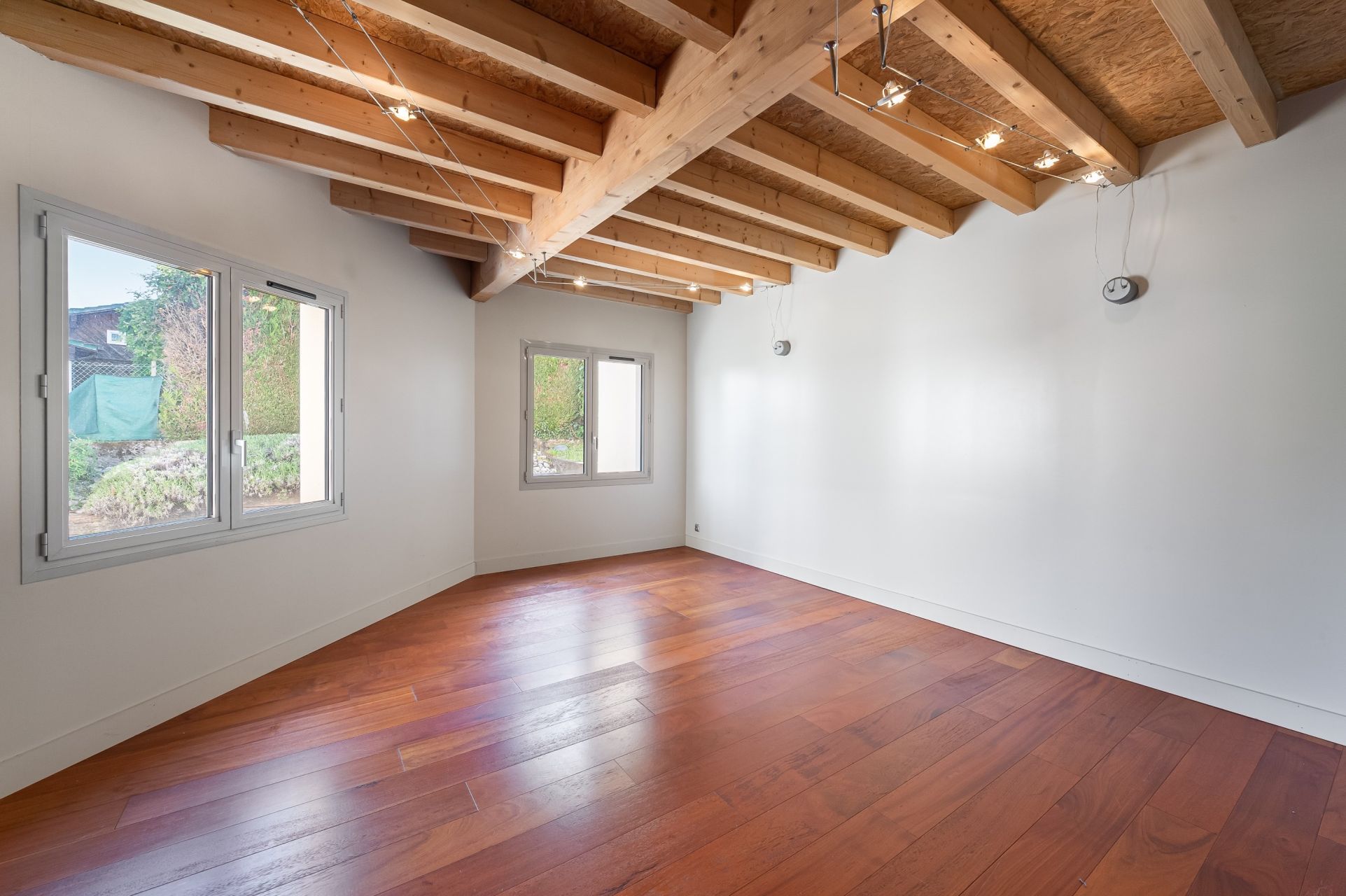 maison d'architecte 8 Pièces en vente sur NERNIER (74140)