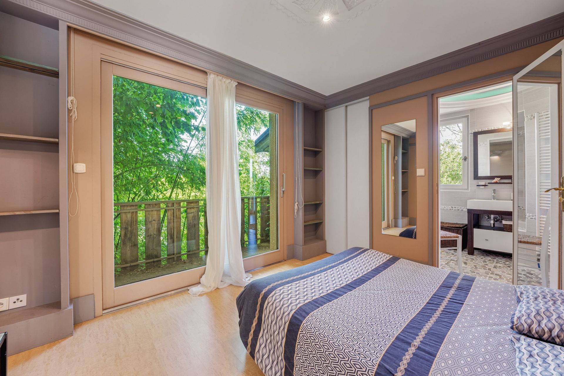 house 6 Rooms for sale on ST PAUL EN CHABLAIS (74500)